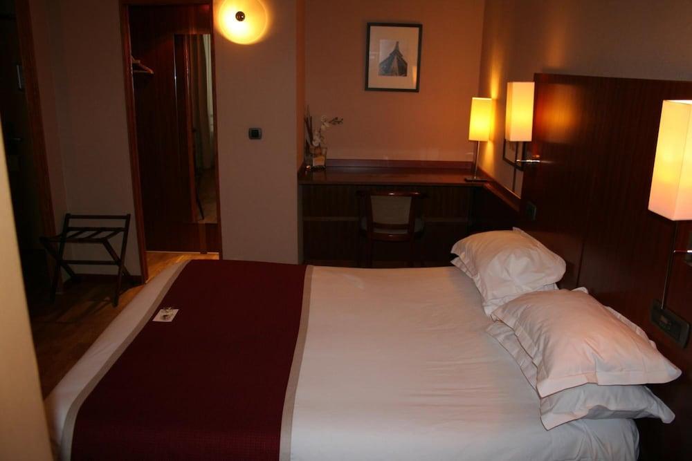 Hotel George Opéra 3*